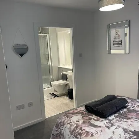 A Glimpse Of The Championship Apartment Carnoustie Exterior photo