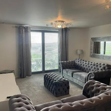 A Glimpse Of The Championship Apartment Carnoustie Exterior photo